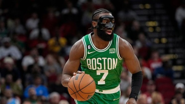Jaylen Brown: Boston Celtics agree record $304m five-year contract extension with forward Jaylen Brown: Boston Celtics agree record $304m five-year contract extension with forward
