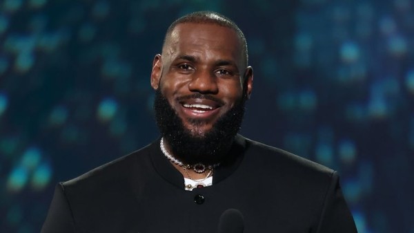 LeBron James confirms he will return for 21st NBA season | 'The day I can't give everything I will be done'